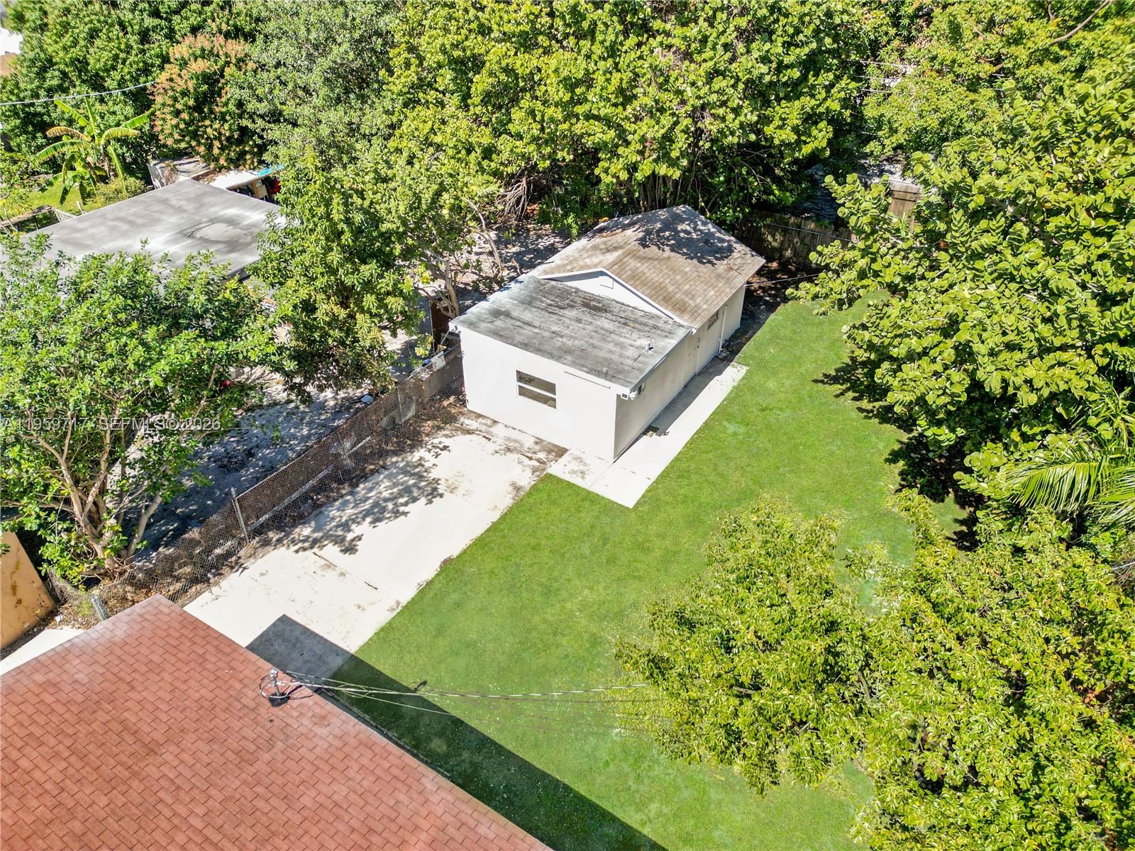 2311 Fletcher Street Property Photo 32