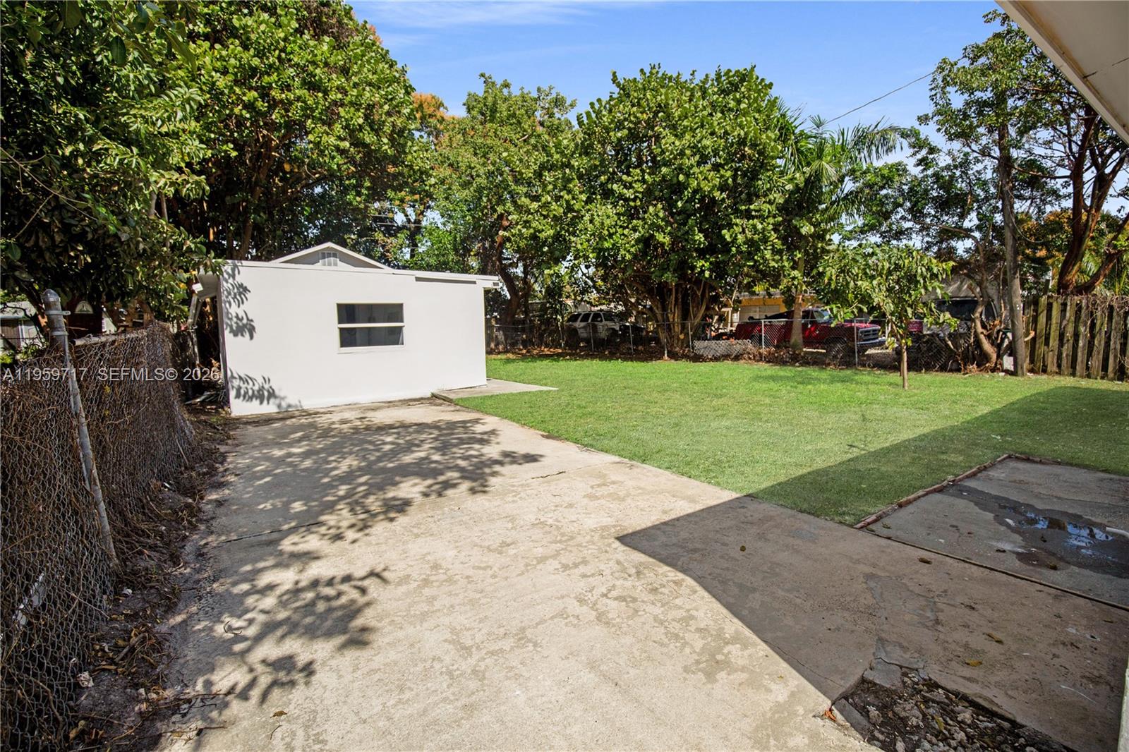 2311 Fletcher Street Property Photo 35