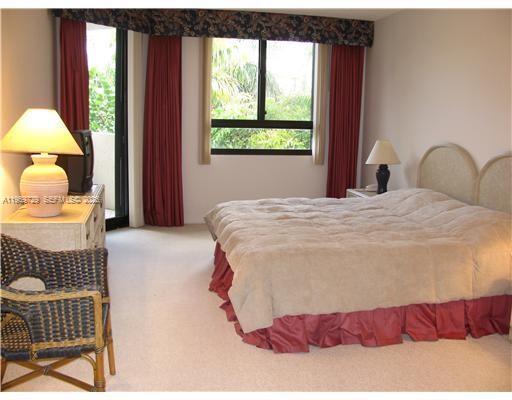 181 Crandon Boulevard 308 Property Photo 6