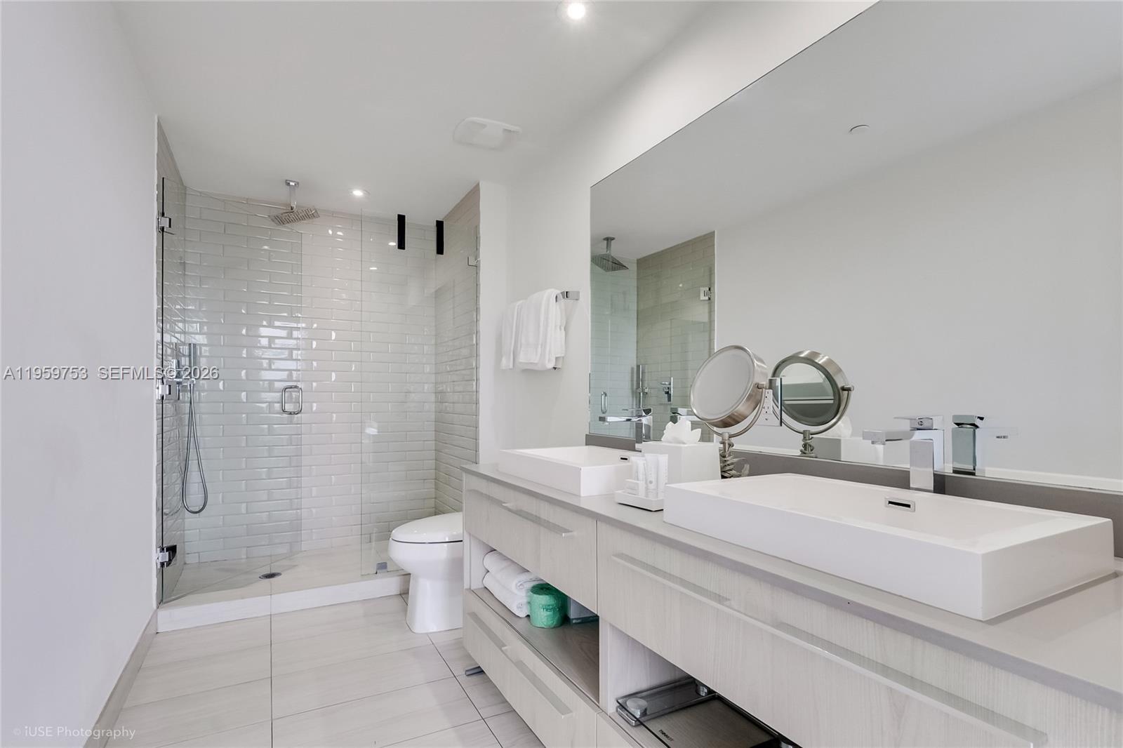 4010 S Ocean Drive R2204 Property Photo 11