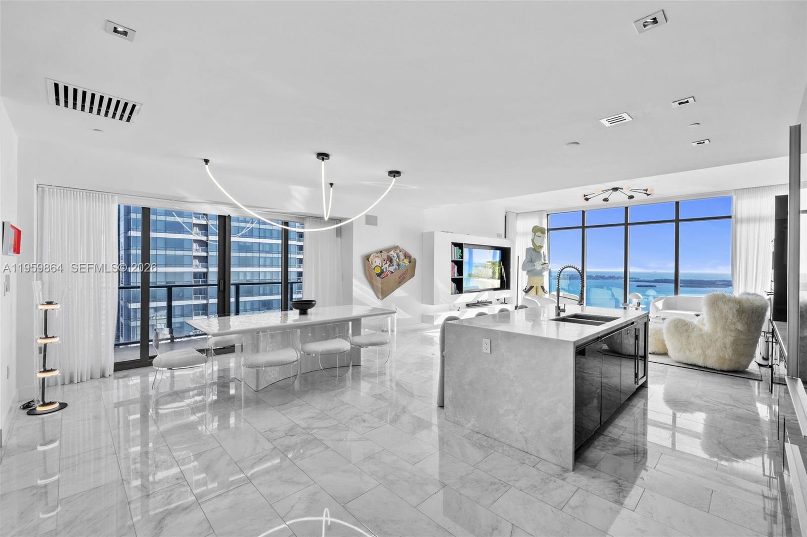 1451 Brickell Avenue 4401 Property Photo 5