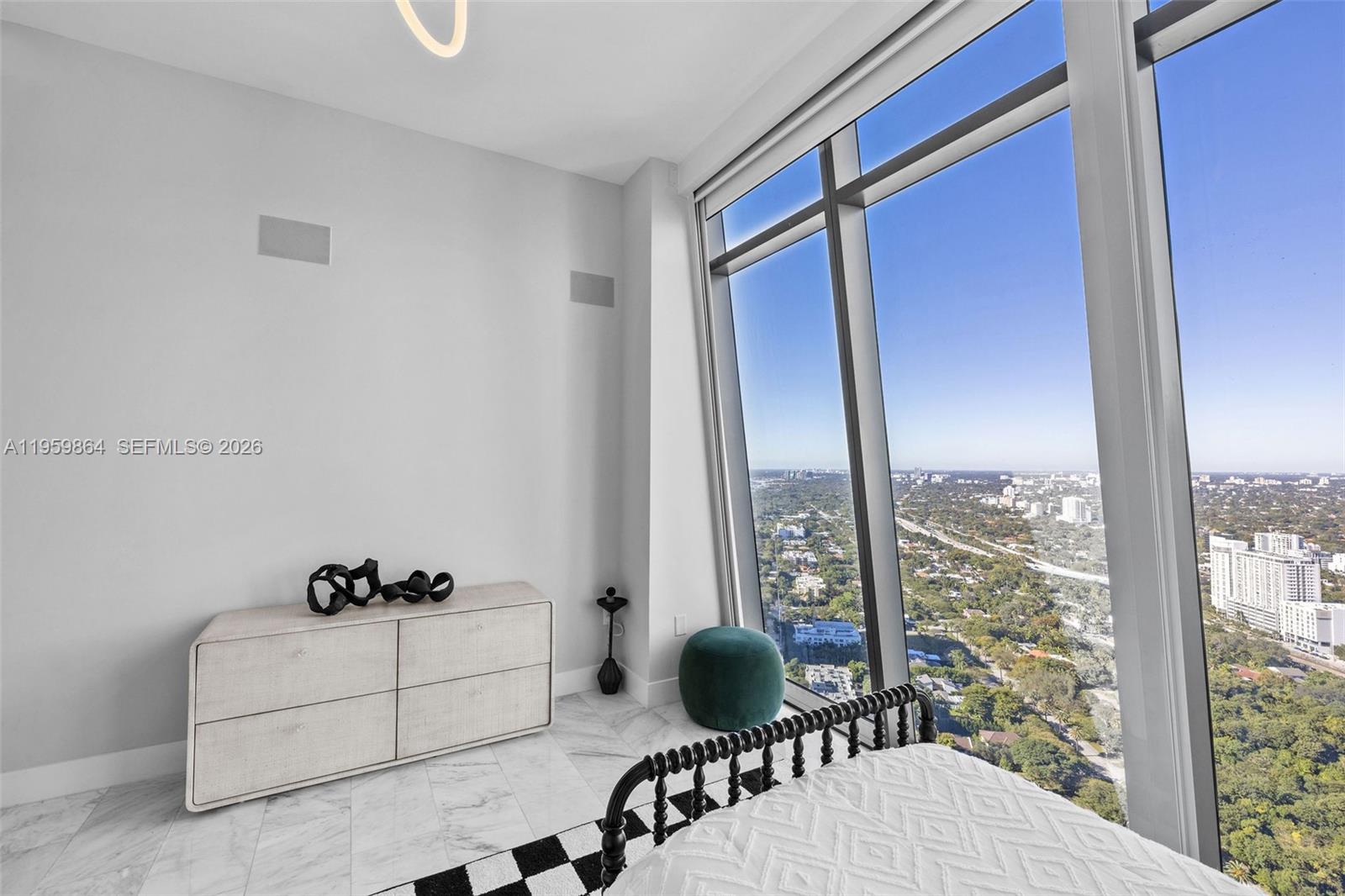 1451 Brickell Avenue 4401 Property Photo 20