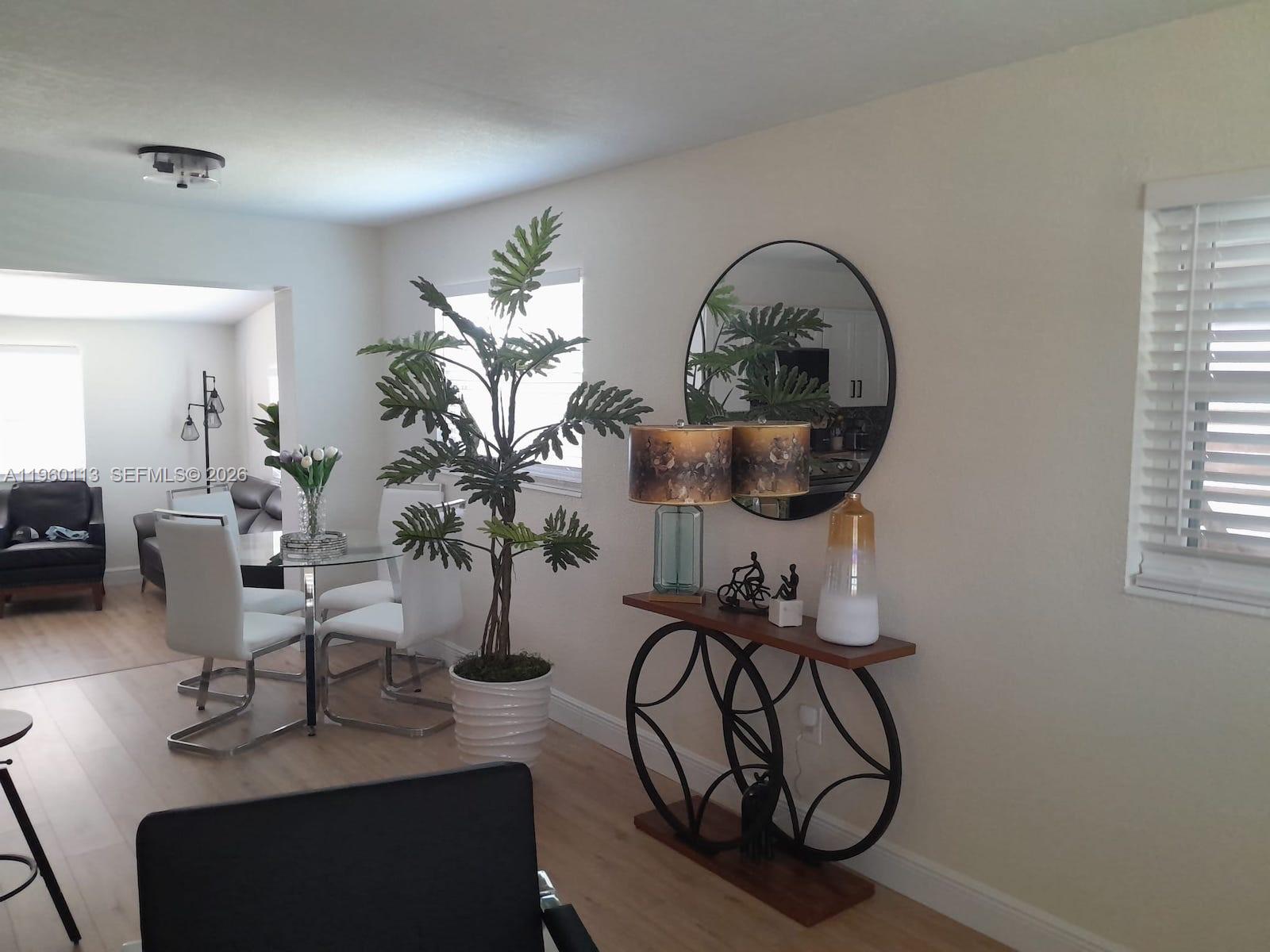 2253 Dordon Drive Property Photo 9