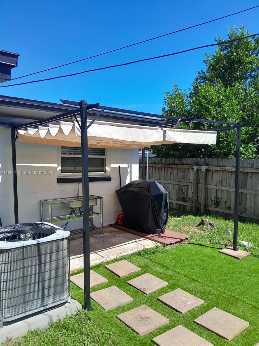 2253 Dordon Drive Property Photo 39