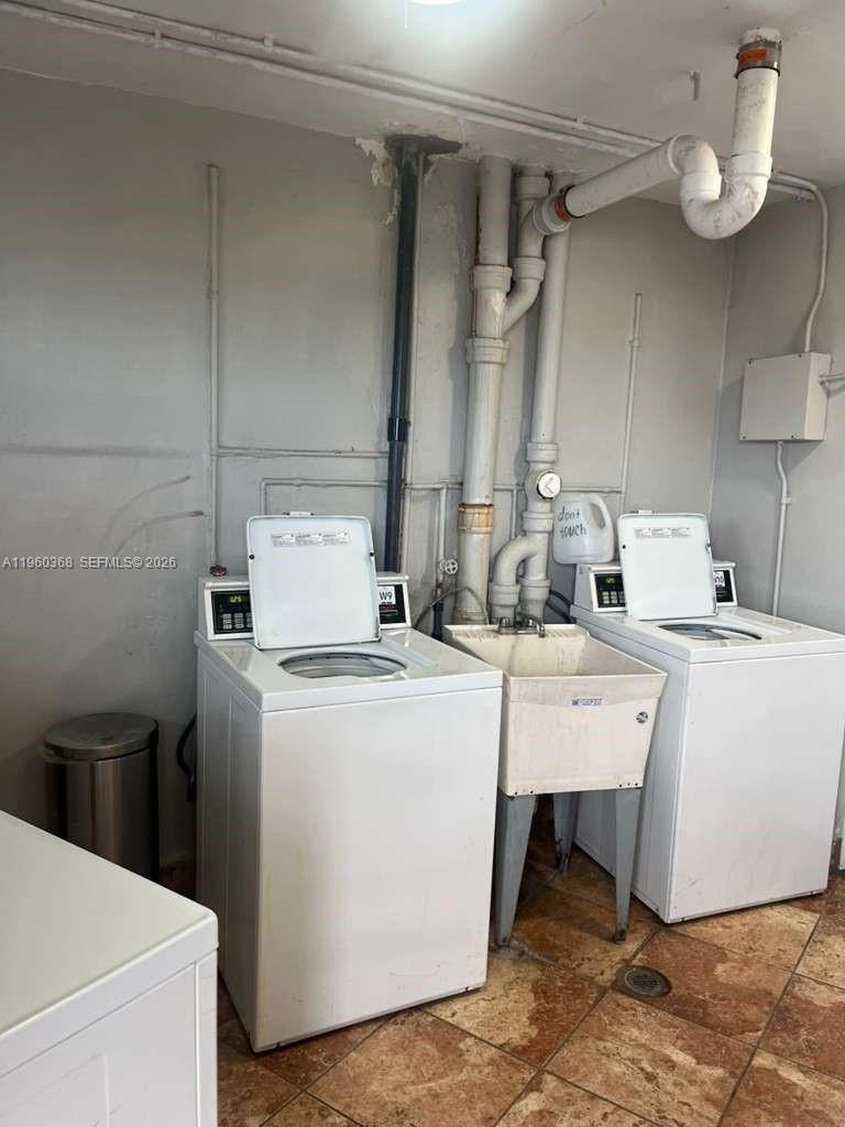 1750 Ne 191st Street 507-1 Property Photo 8
