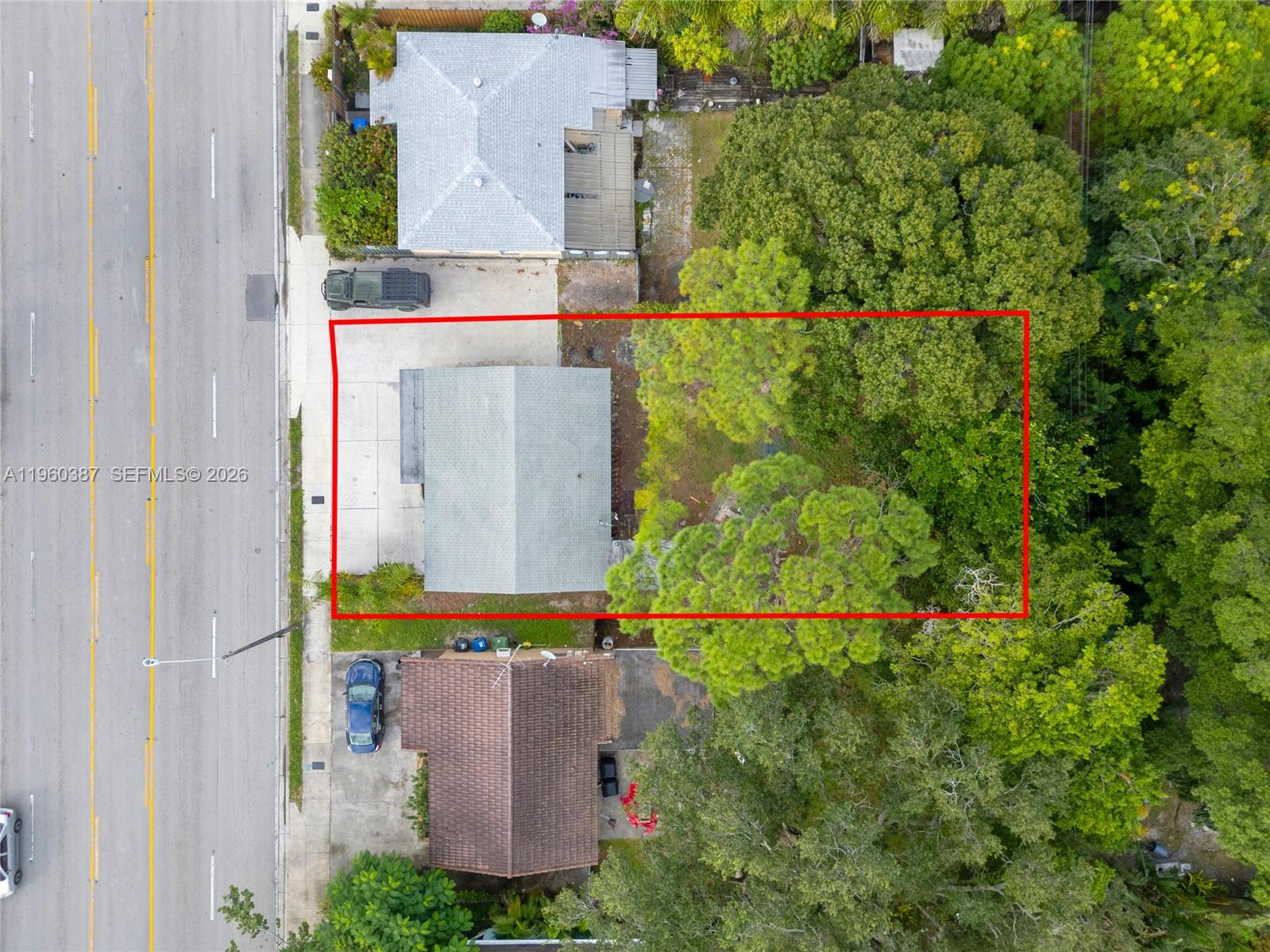 1320 N Andrews Avenue Property Photo 21