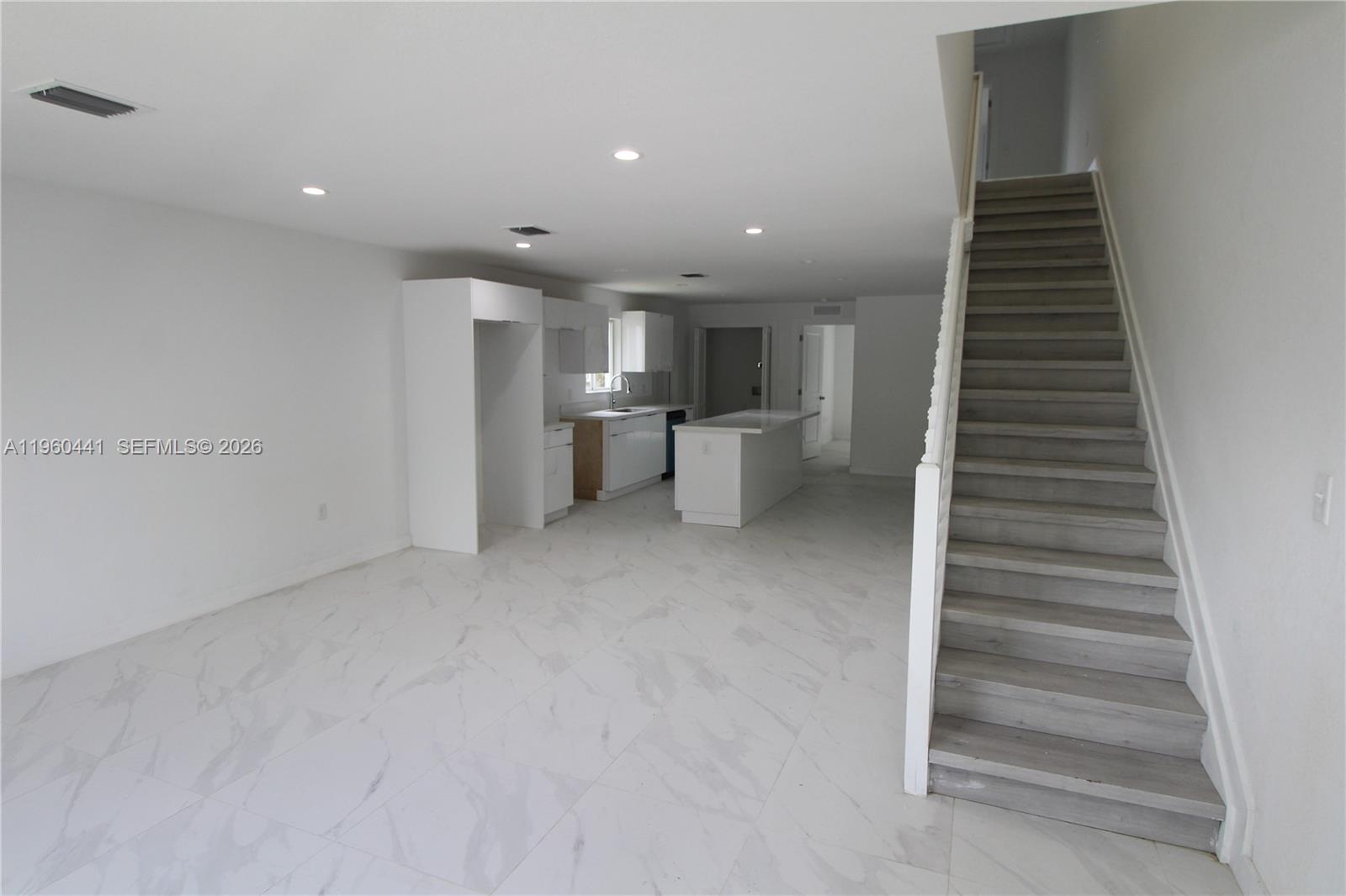 7823 Nw 5th Avenue Property Photo 5