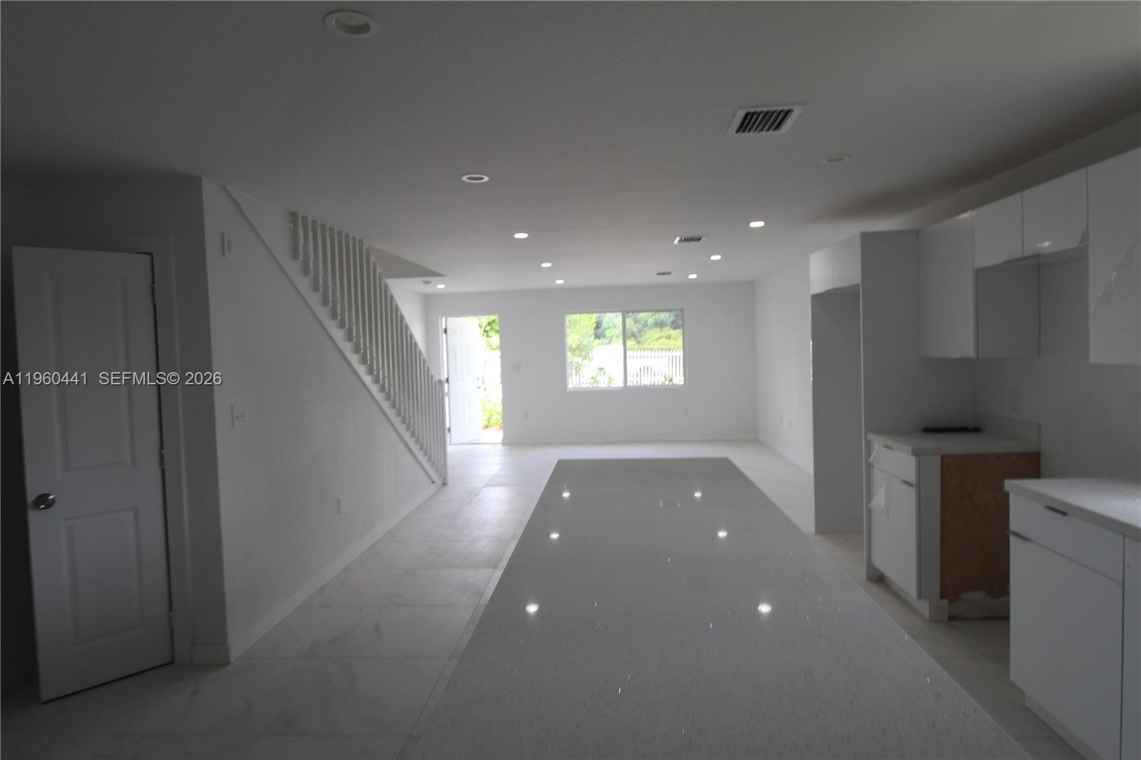 7823 Nw 5th Avenue Property Photo 9