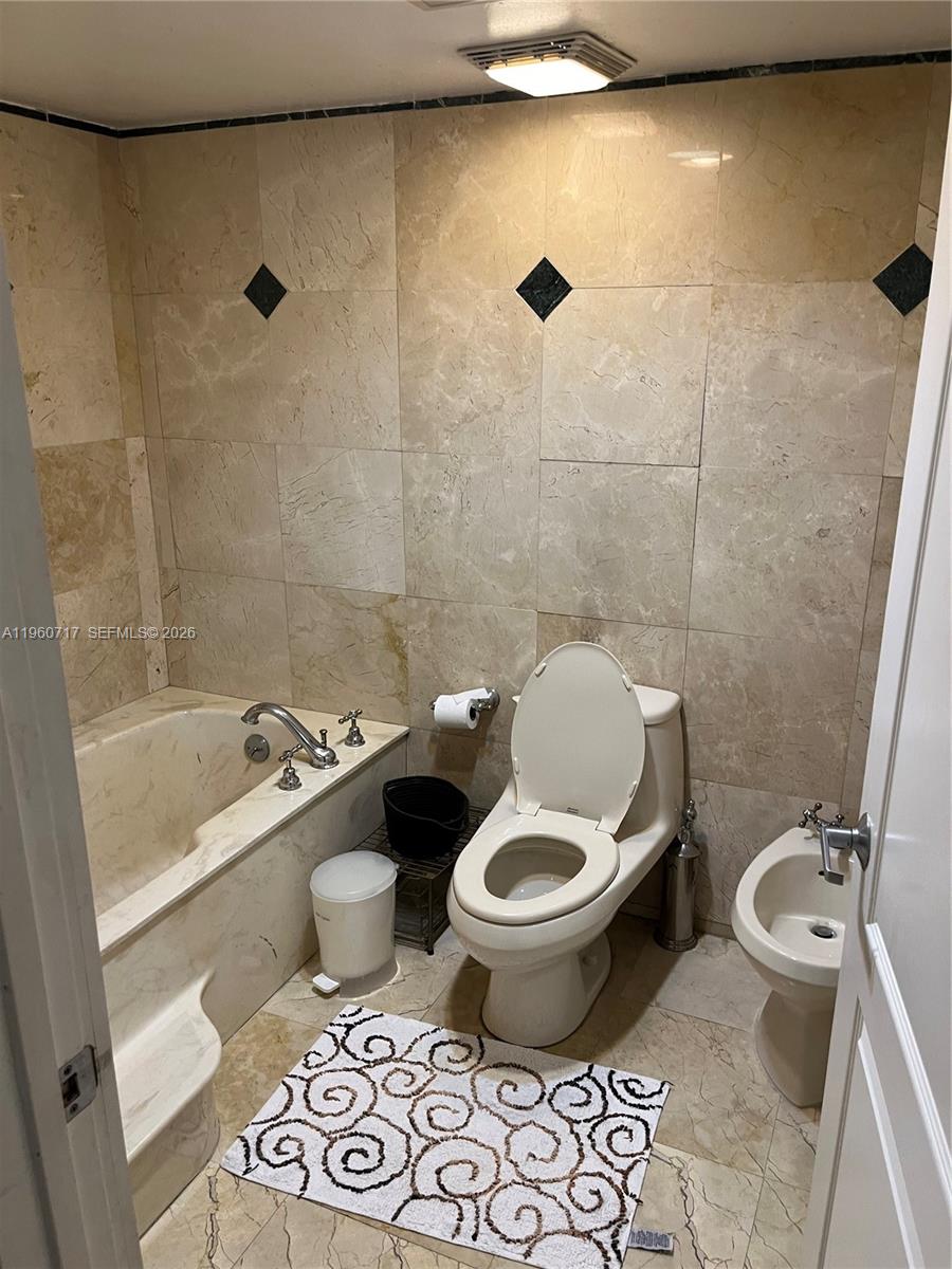 520 Brickell Key Drive A610 Property Photo 10