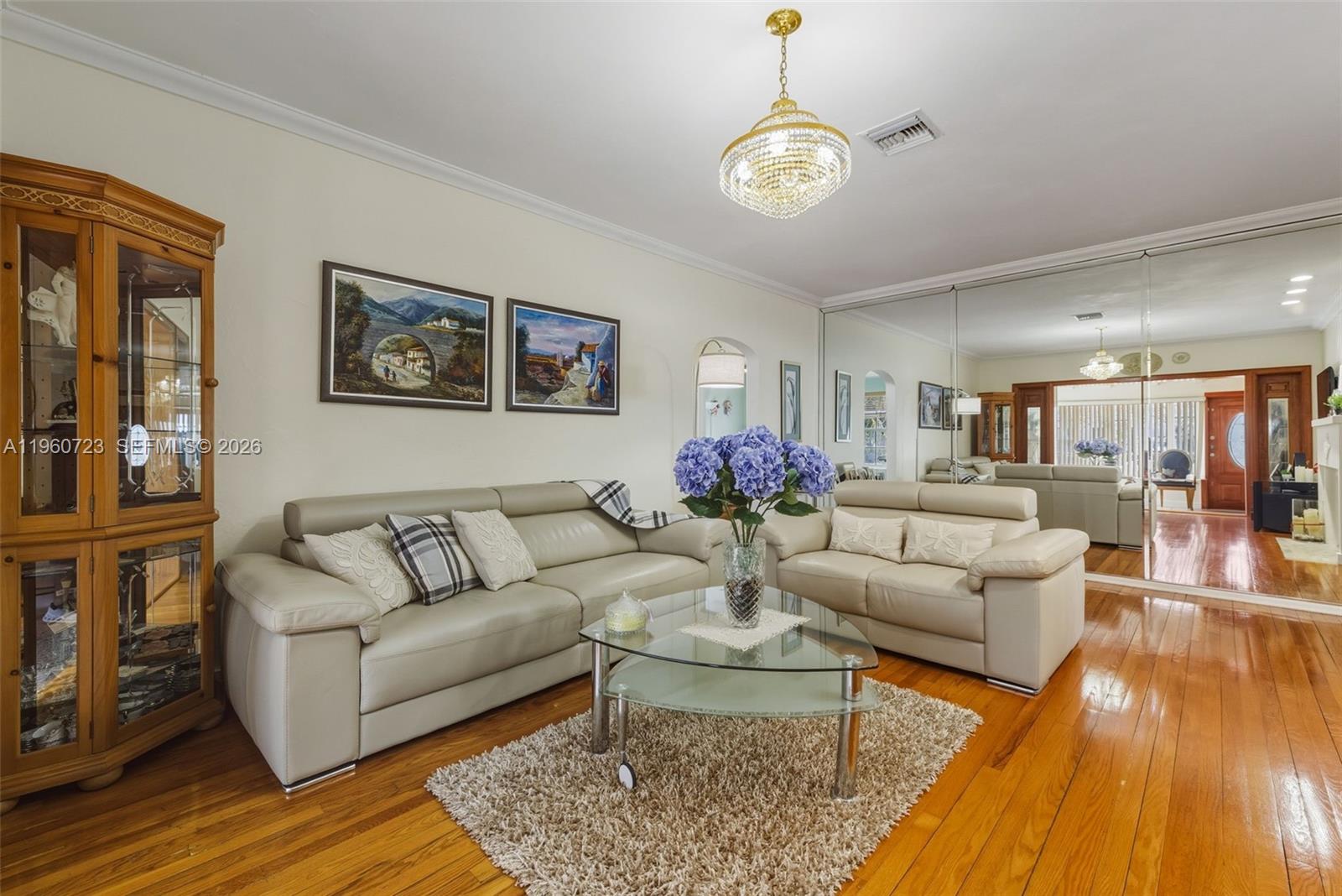 A11960723 Property Photo 11