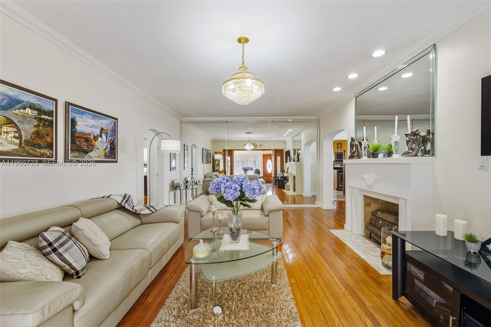 A11960723 Property Photo 13