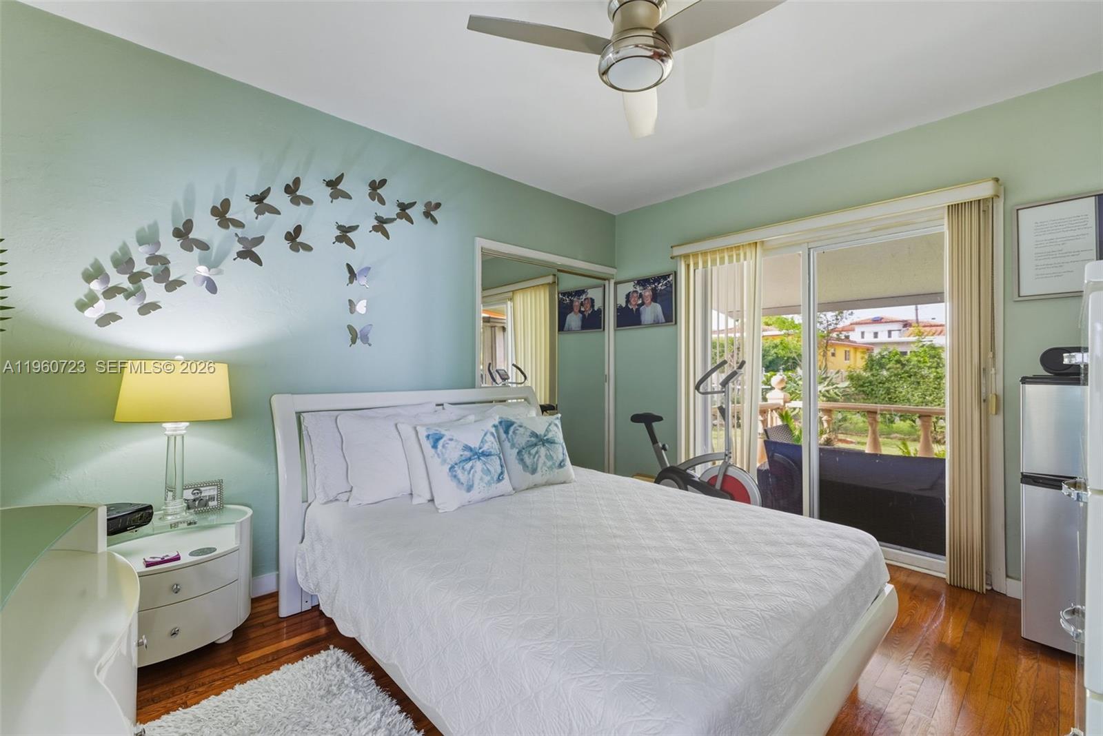 A11960723 Property Photo 38