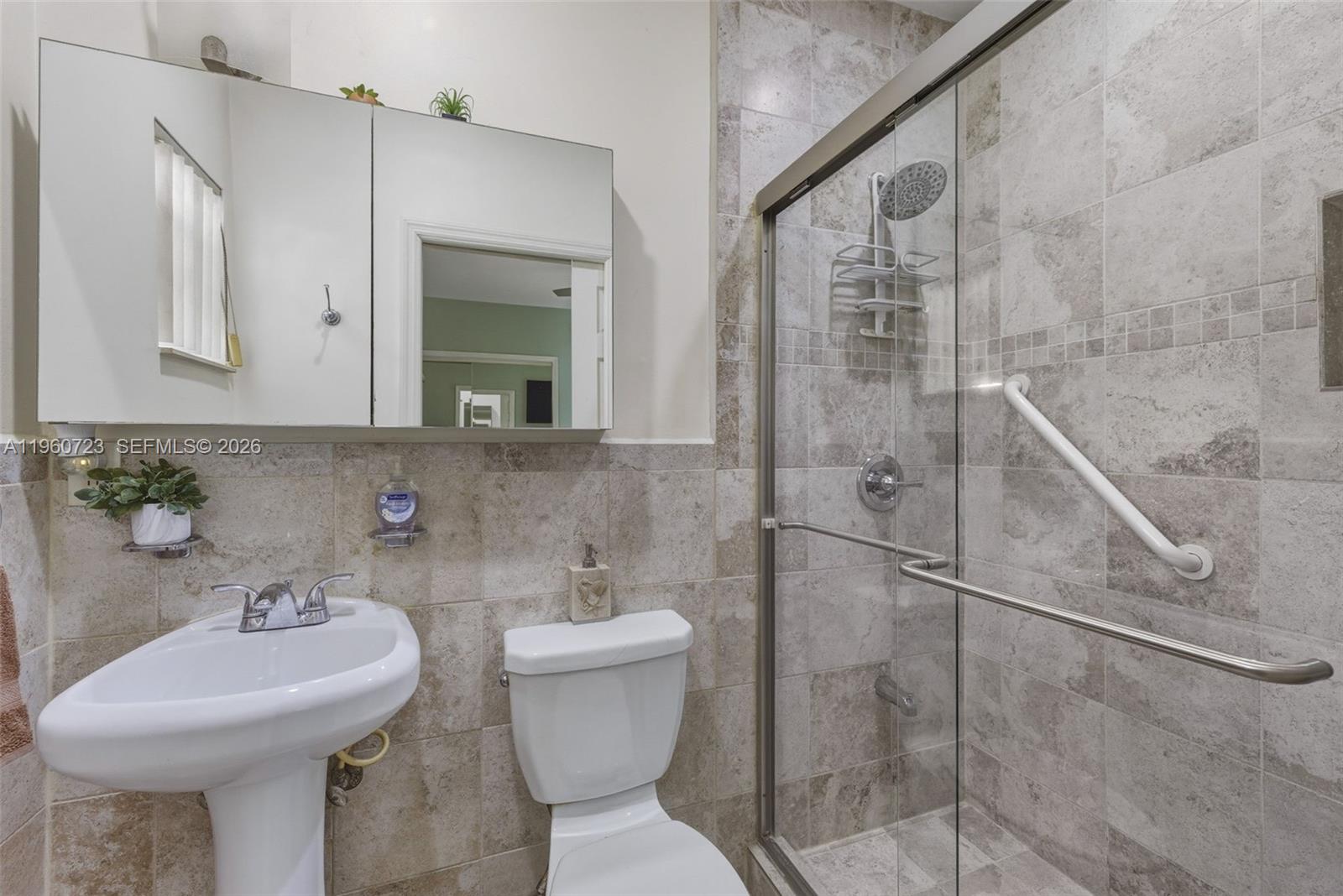 A11960723 Property Photo 42