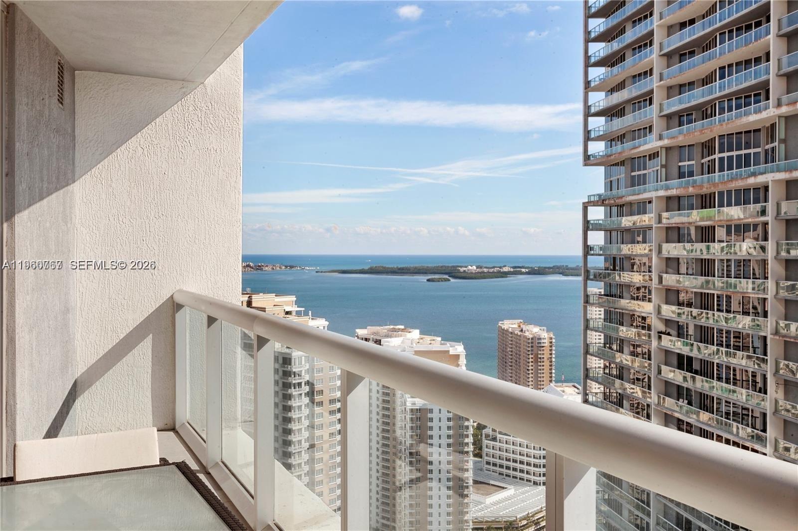 475 Brickell Avenue 3513 Property Photo 15