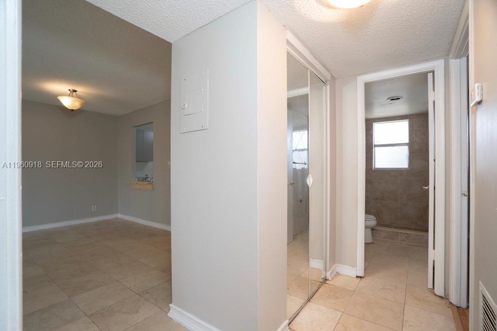 550 Se 2nd Avenue G25 Property Photo 19