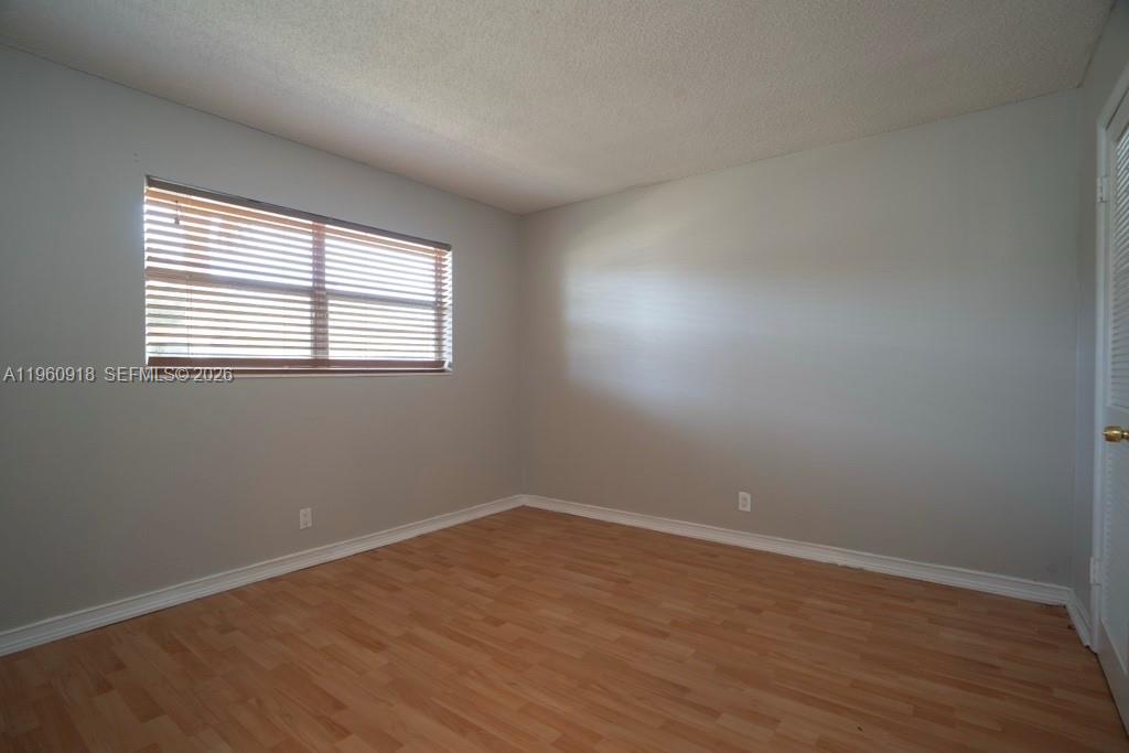 550 Se 2nd Avenue G25 Property Photo 22