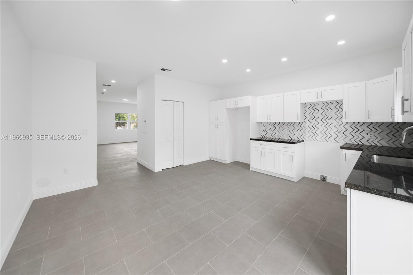 529 Nw 56th Street Property Photo 30