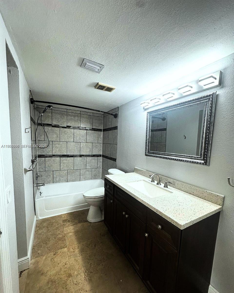 12760 Vista Isles Drive 715 Property Photo 13
