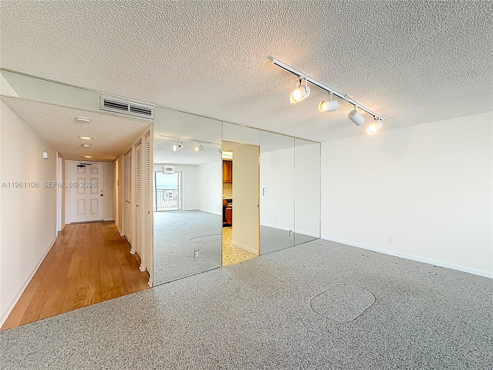 1710 S Ocean Lane 404 Property Photo 11