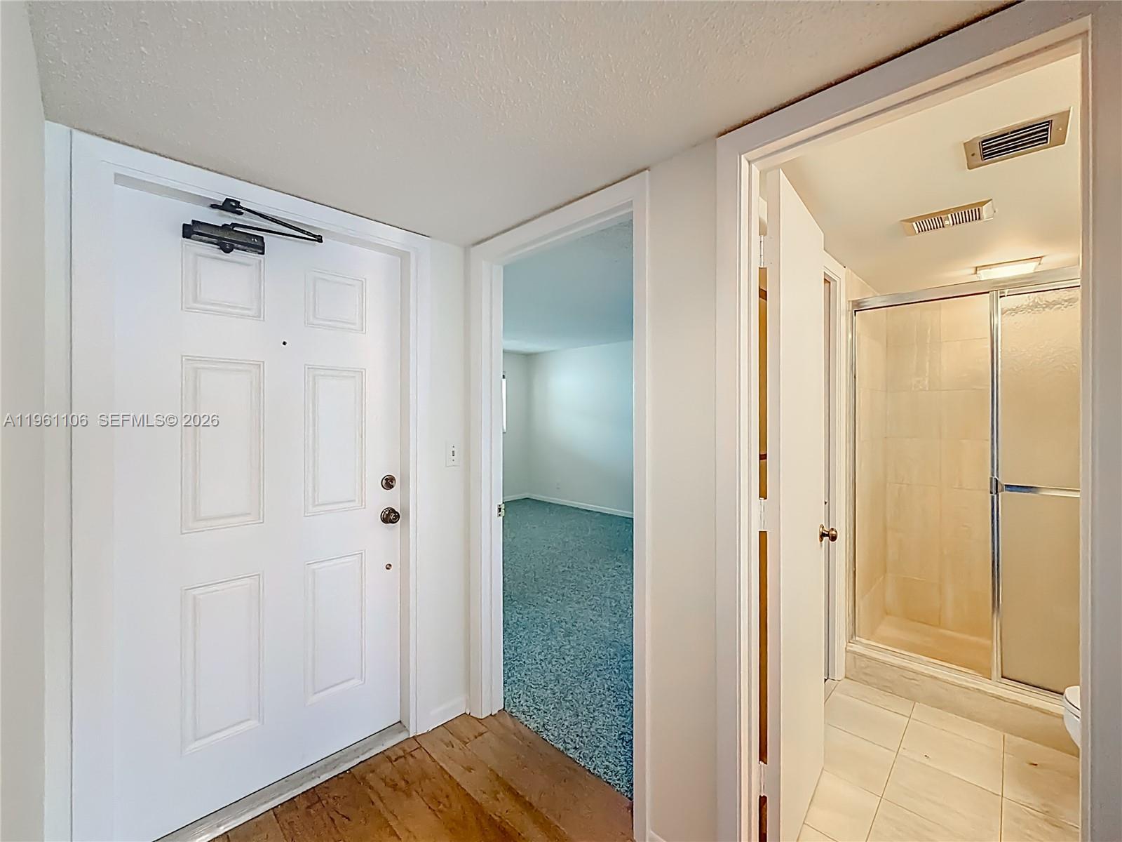 1710 S Ocean Lane 404 Property Photo 38