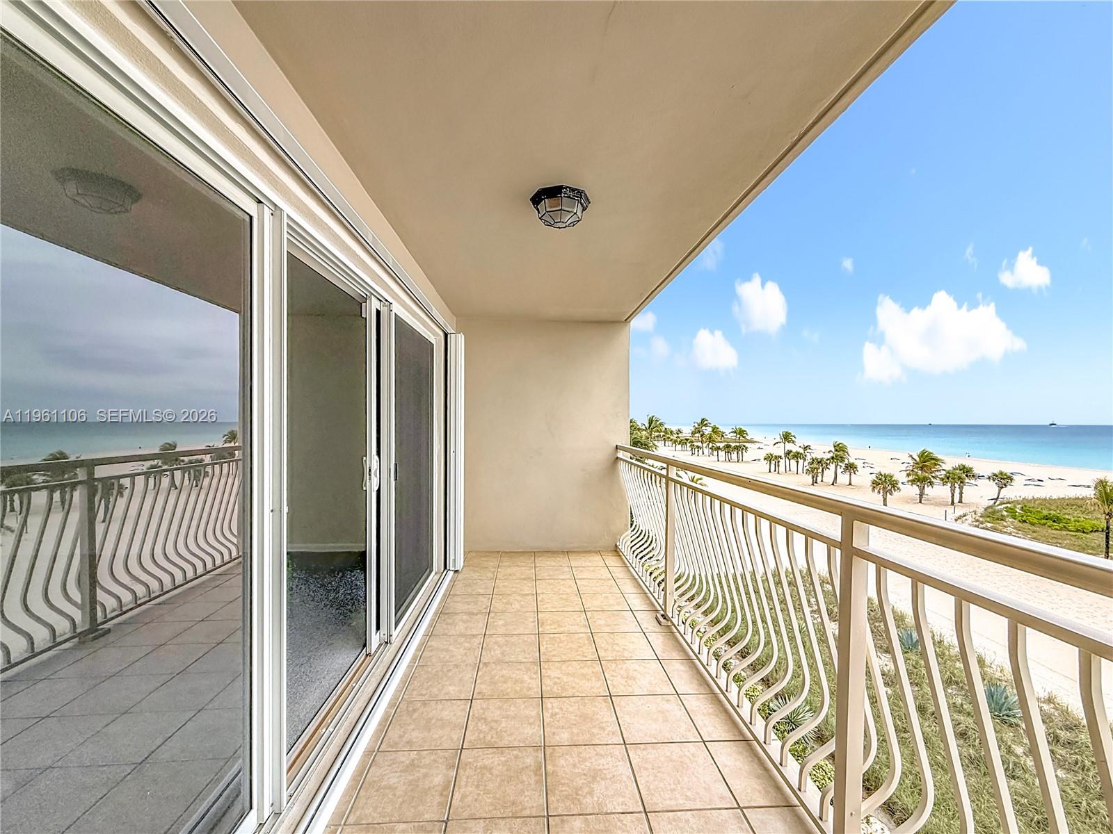 1710 S Ocean Lane 404 Property Photo 41