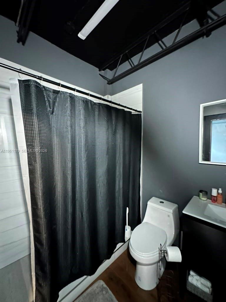164 Nw 20th Street 209 Property Photo 6