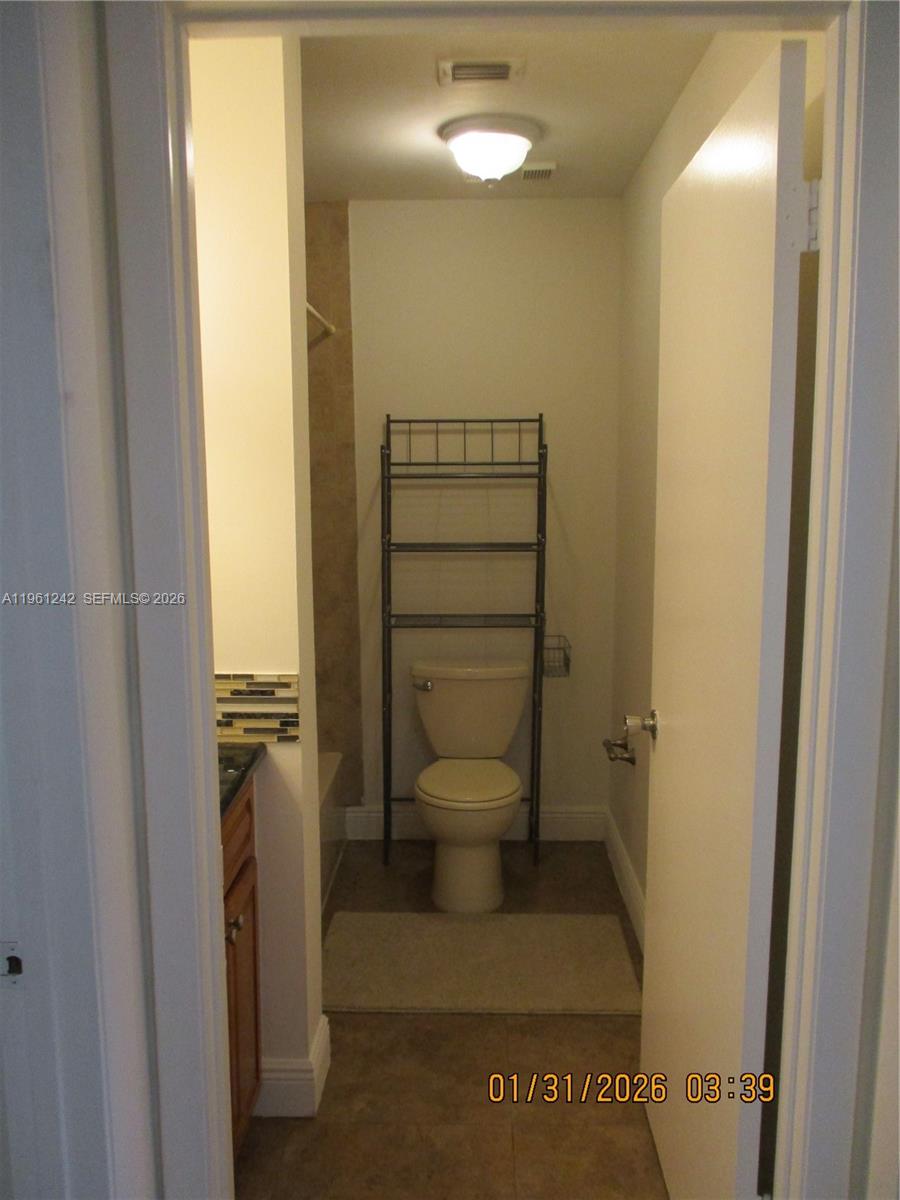 3200 Nw 46th Street 205 Property Photo 27