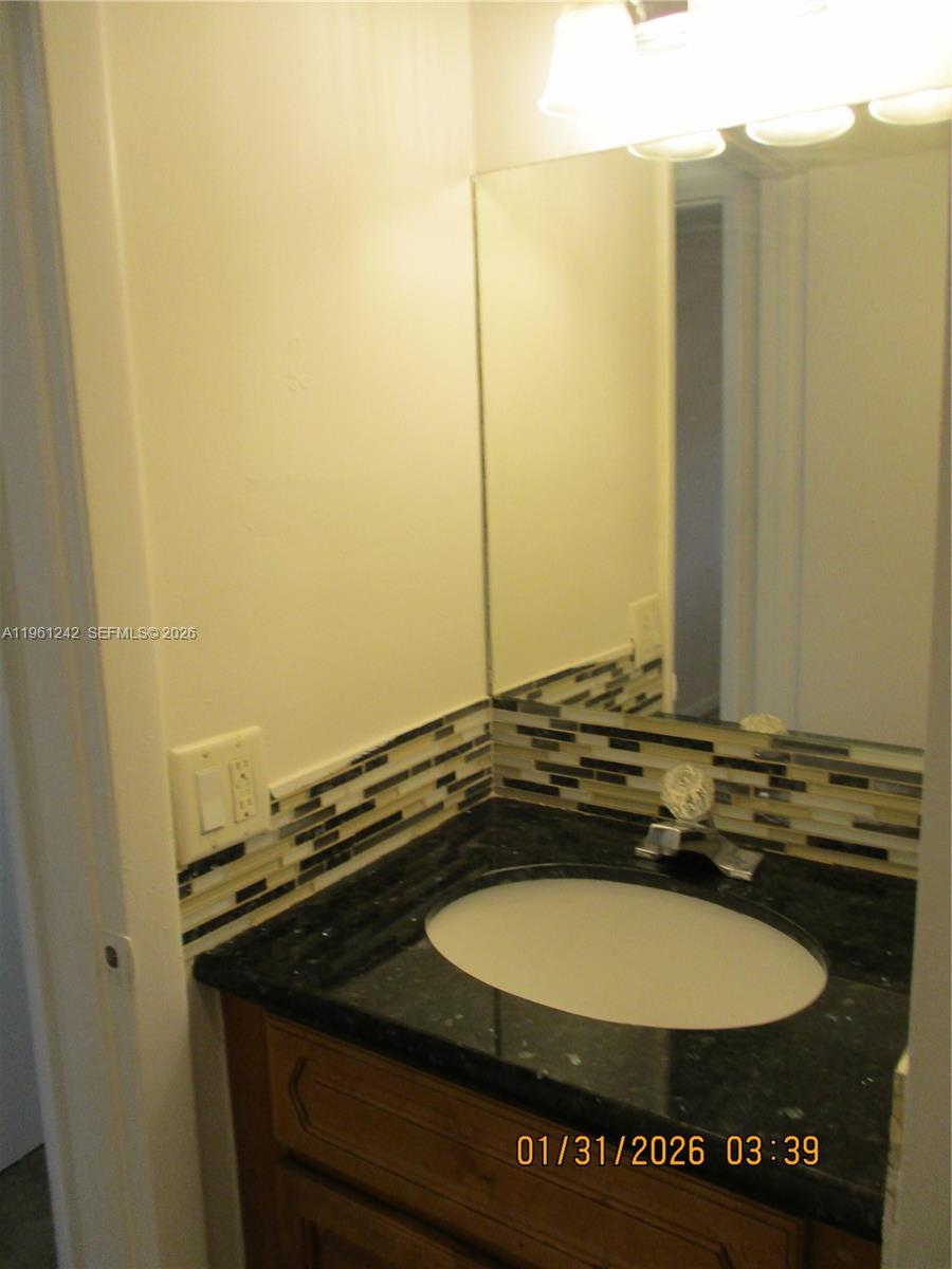 3200 Nw 46th Street 205 Property Photo 28