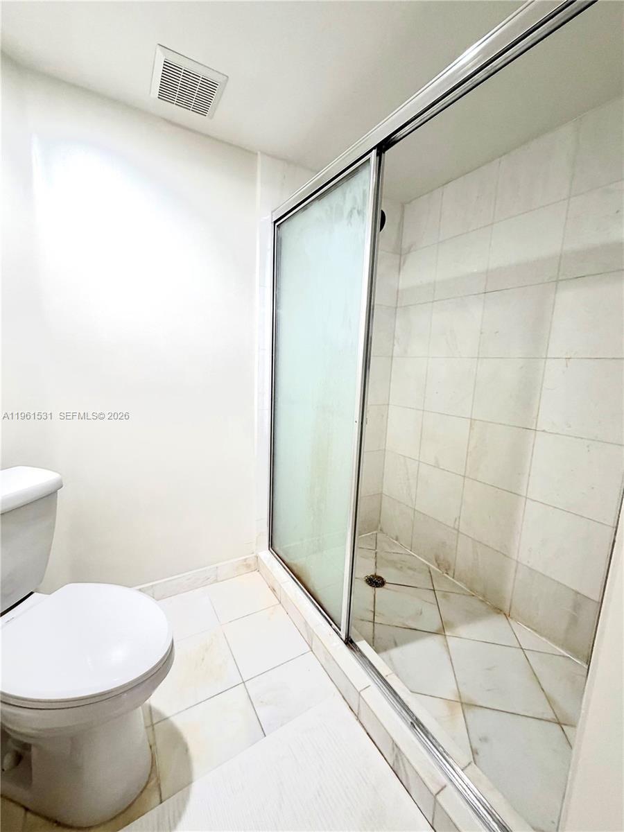 3530 Mystic Pointe Drive 2605 Property Photo 26