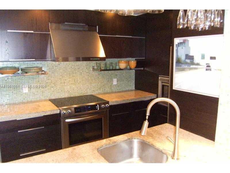 2642 Nw 33rd Street 1905 Property Photo 1