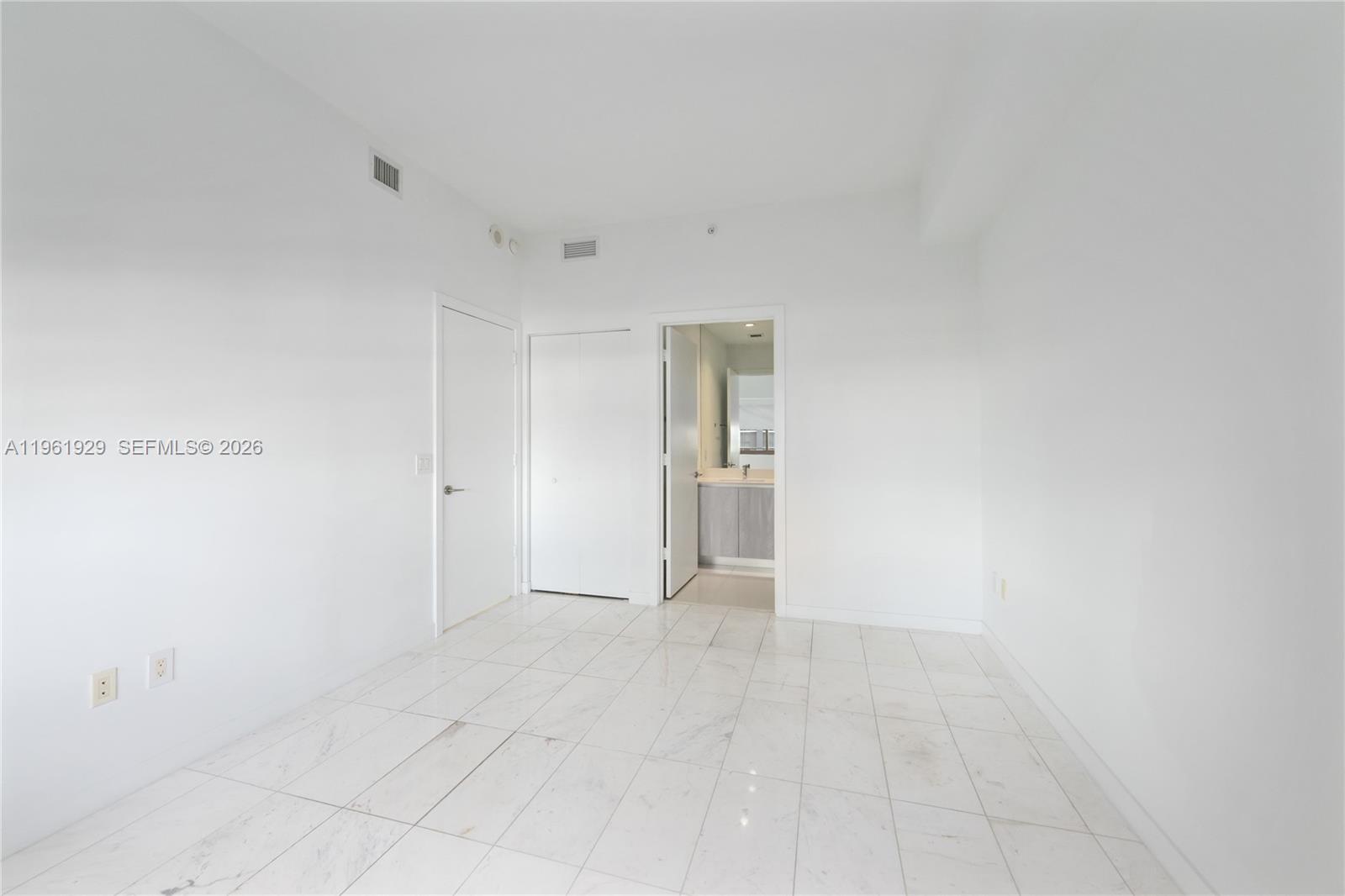 480 Ne 31st Street 1504 Property Photo 30