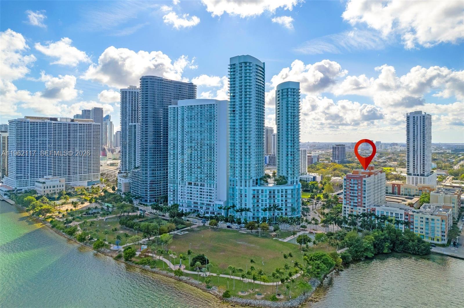 2000 N Bayshore Drive 909 Property Photo 6
