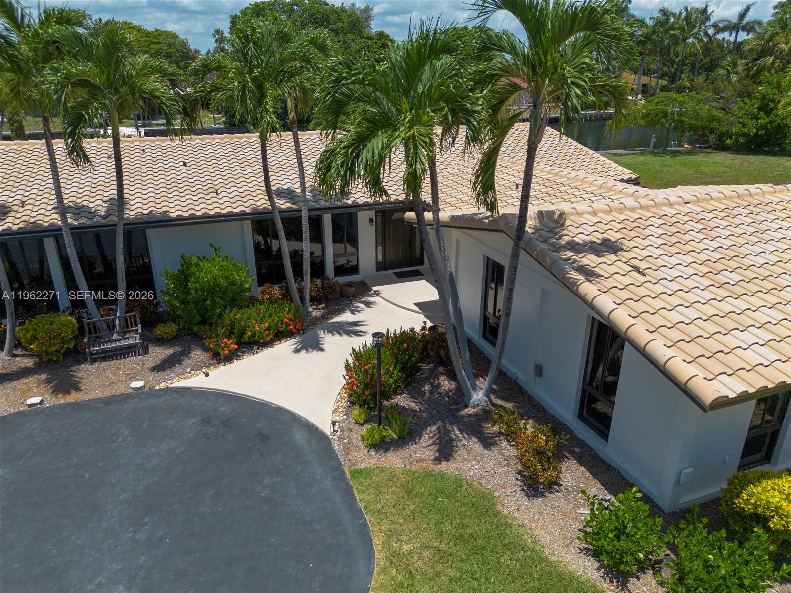 636 Hibiscus Drive Property Photo 13
