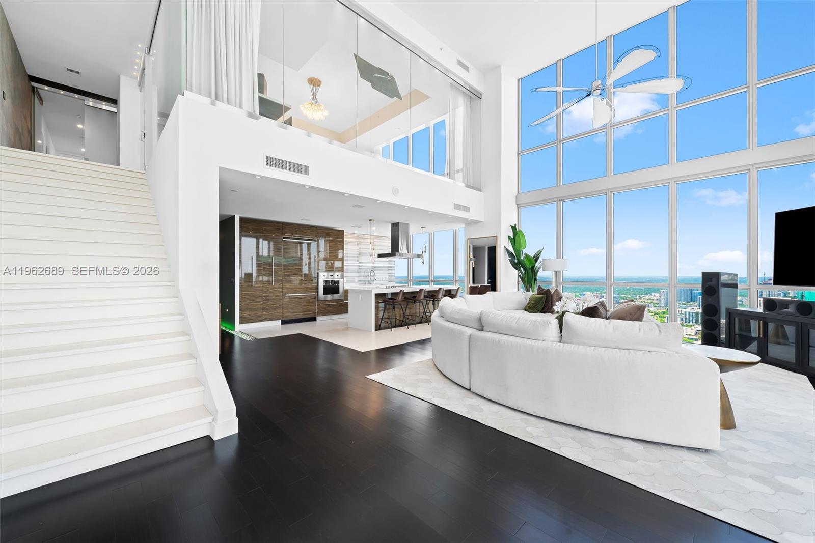 1100 Biscayne Boulevard 5706 Property Photo 1