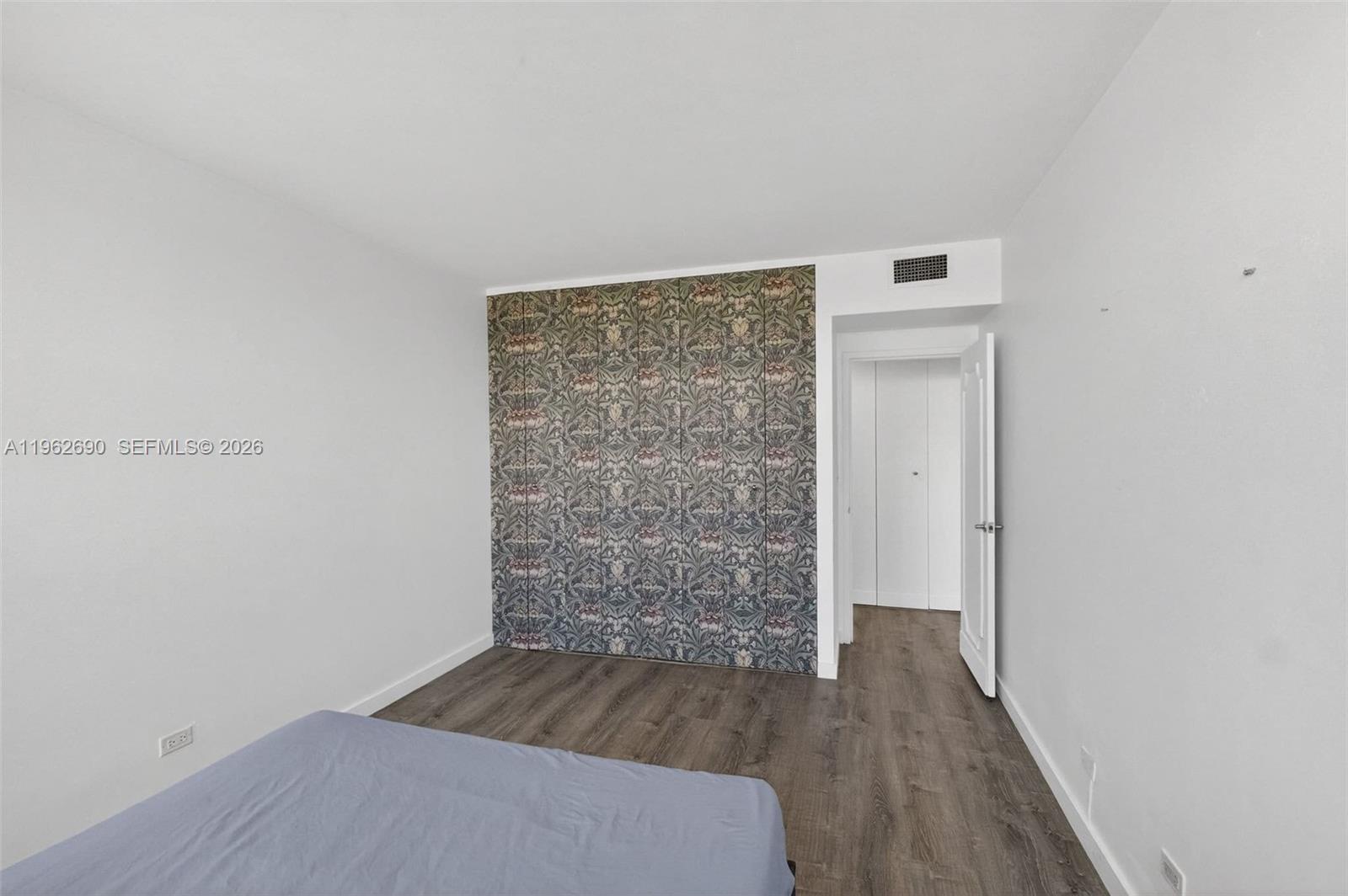 7441 Wayne Avenue 8j Property Photo 18