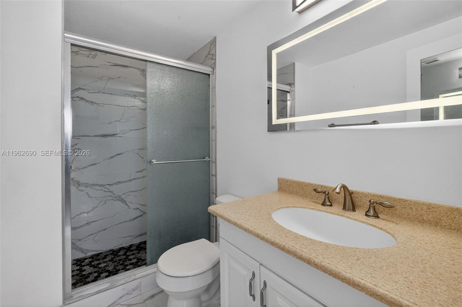 7441 Wayne Avenue 8j Property Photo 24