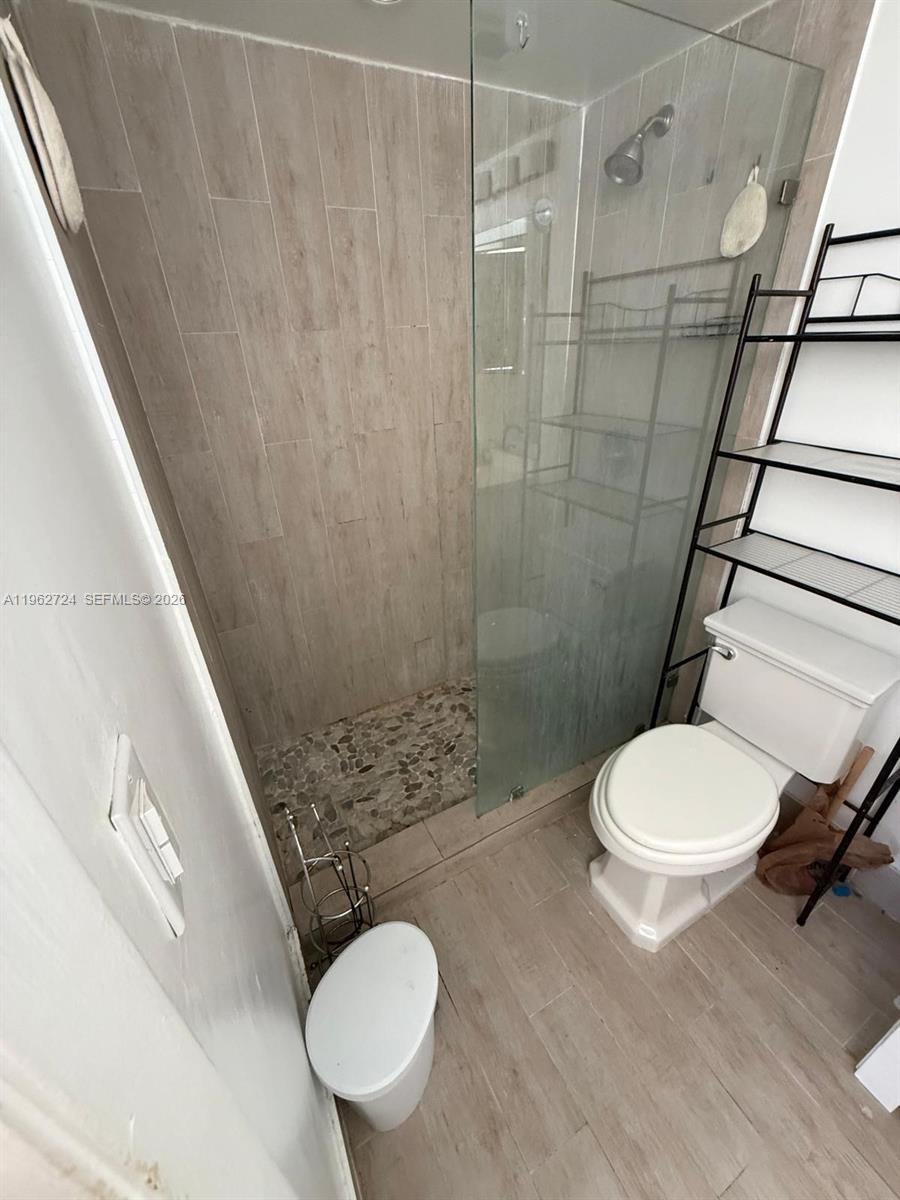 540 Brickell Key Drive 1505 Property Photo 28