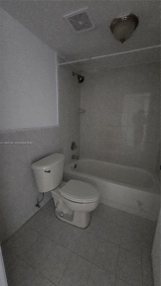 8320 Nw 8th Street 2-110 Property Photo 13