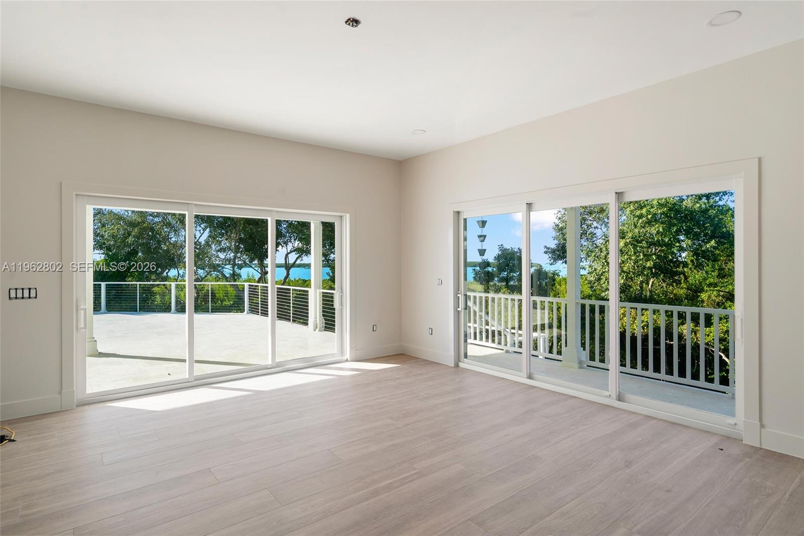 A11962802 Property Photo 21