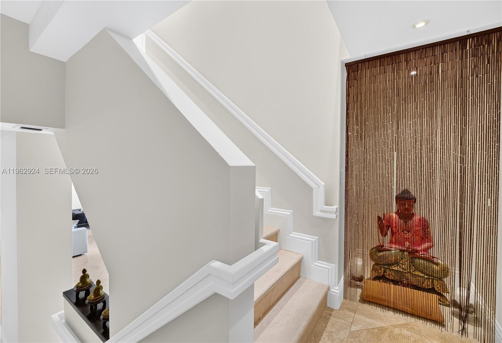 16500 Collins Avenue Th-9 Property Photo 30