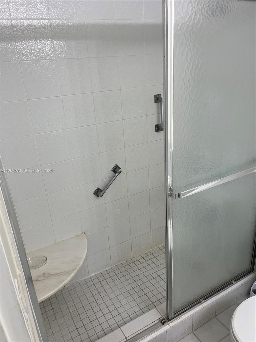 A11962971 Property Photo 13