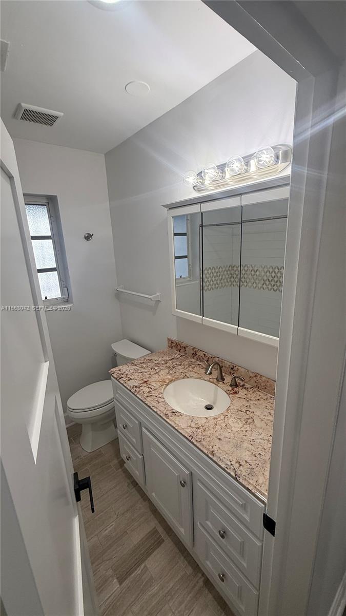 A11963042 Property Photo 10