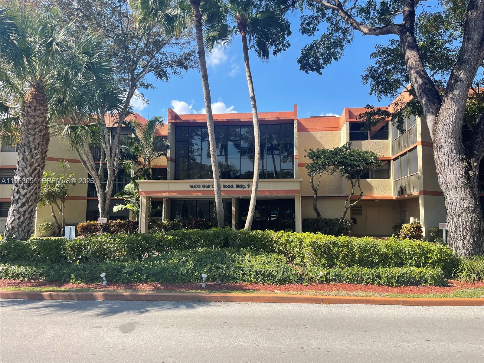 16475 Golf Club Road 309