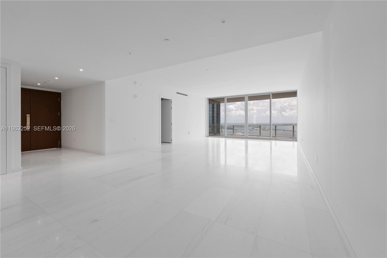 300 Biscayne Blvd Way 4404 Property Photo 11