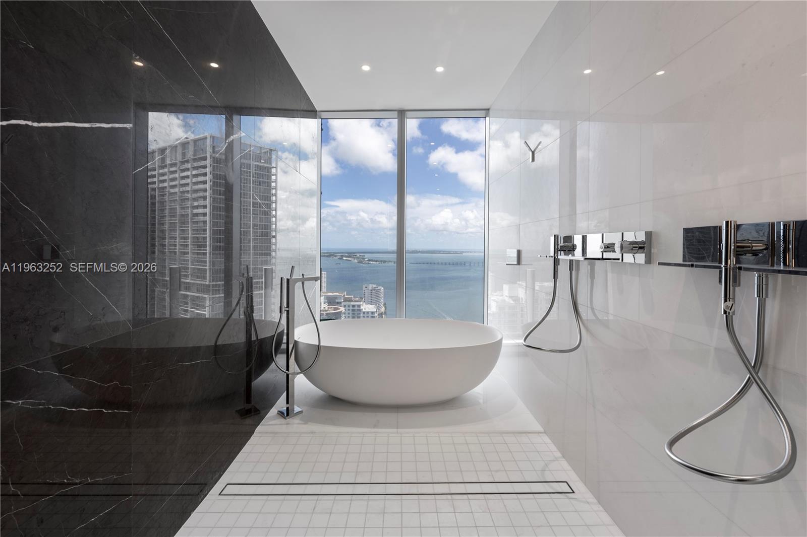 300 Biscayne Blvd Way 4404 Property Photo 19