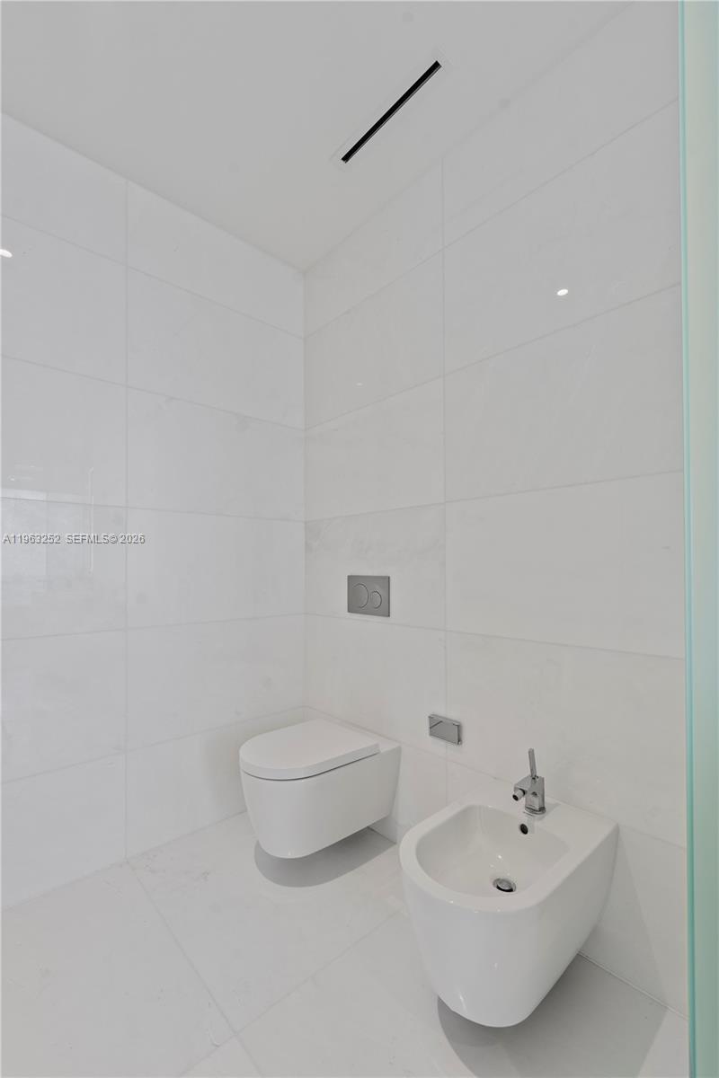 300 Biscayne Blvd Way 4404 Property Photo 21