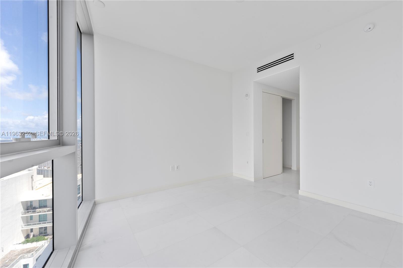 300 Biscayne Blvd Way 4404 Property Photo 32