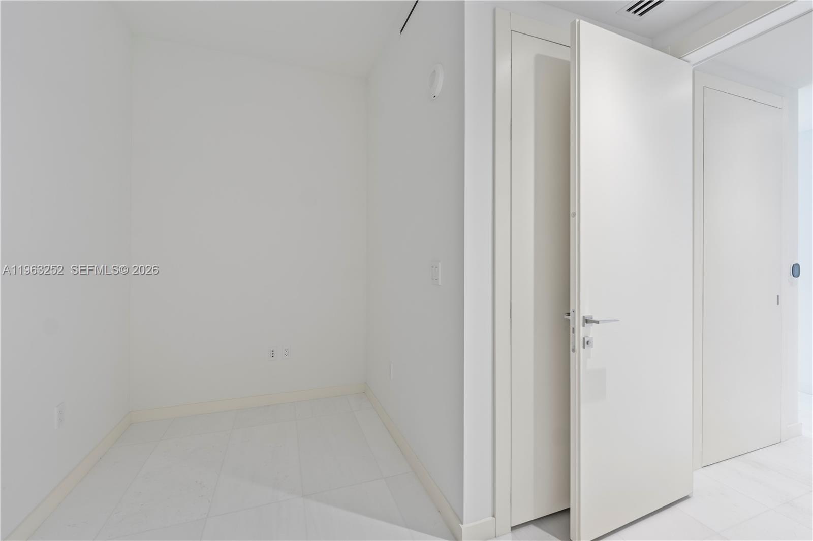 300 Biscayne Blvd Way 4404 Property Photo 35