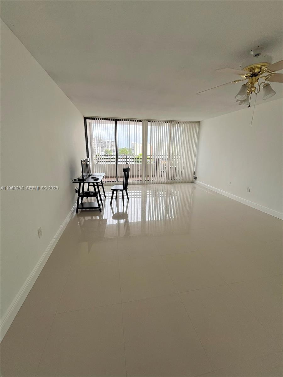 3505 S Ocean Drive 502 Property Photo 8