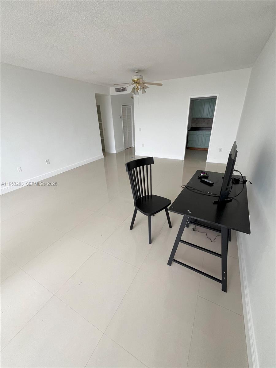 3505 S Ocean Drive 502 Property Photo 9